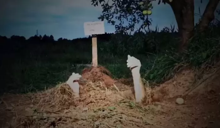 Словенски скиор се погреба жив заради любимия си футболен клуб (ВИДЕО)
