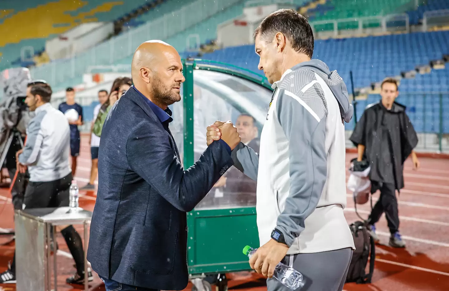 Напрежение: Хубчев отказал да се ръкува с Матич след мача