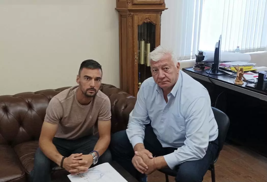 Кузманов си основава клуб, срещна се с кмета на Пловдив