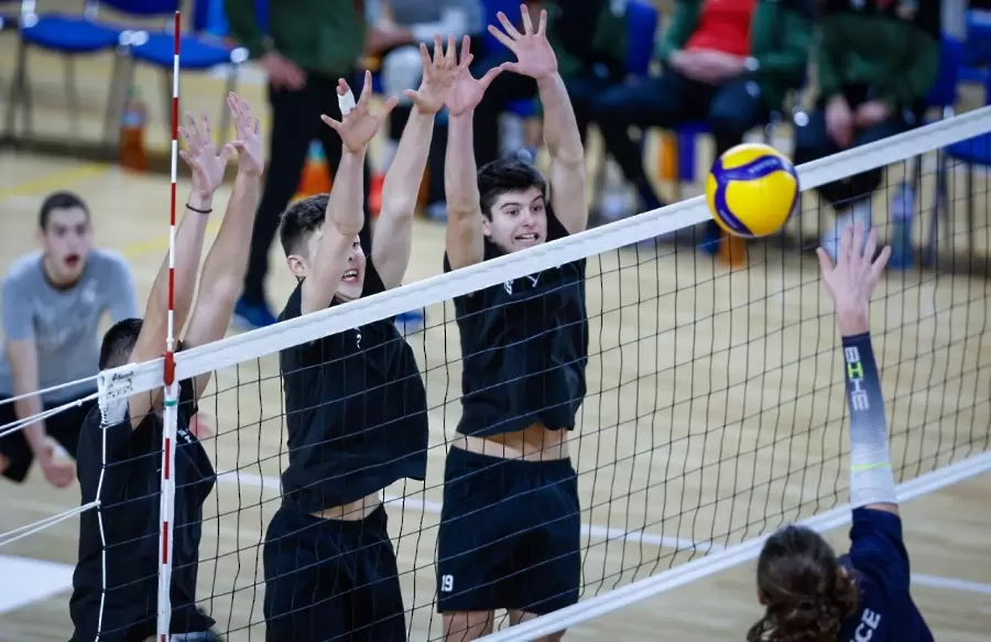 България U17 отстъпи на Франция след петгеймова битка във втората контрола