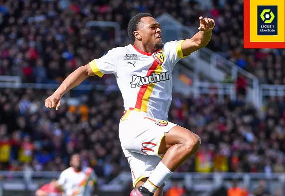 twitter.com/RCLens