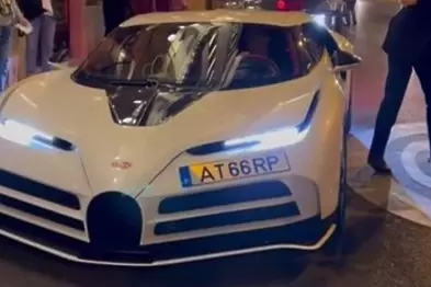 Роналдо се появи в Мадрид с Bugatti за 8 милиона евро, има само 10 такива в света (ВИДЕО)