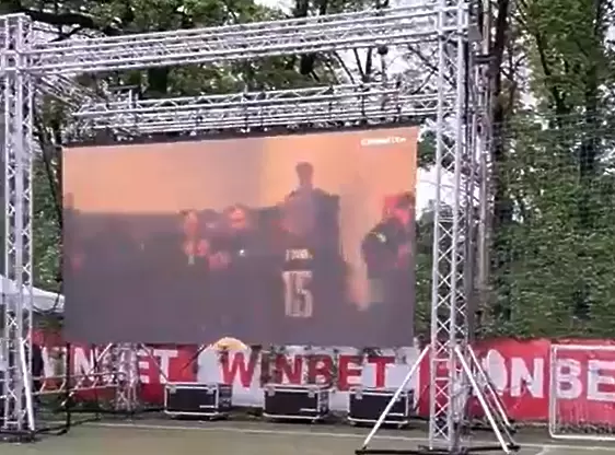 ЦСКА монтира видеостената пред ‘’Армията’’ (ВИДЕО)