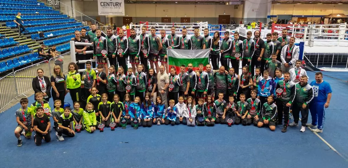 България с 28 златни медала от Световната купа по кикбокс