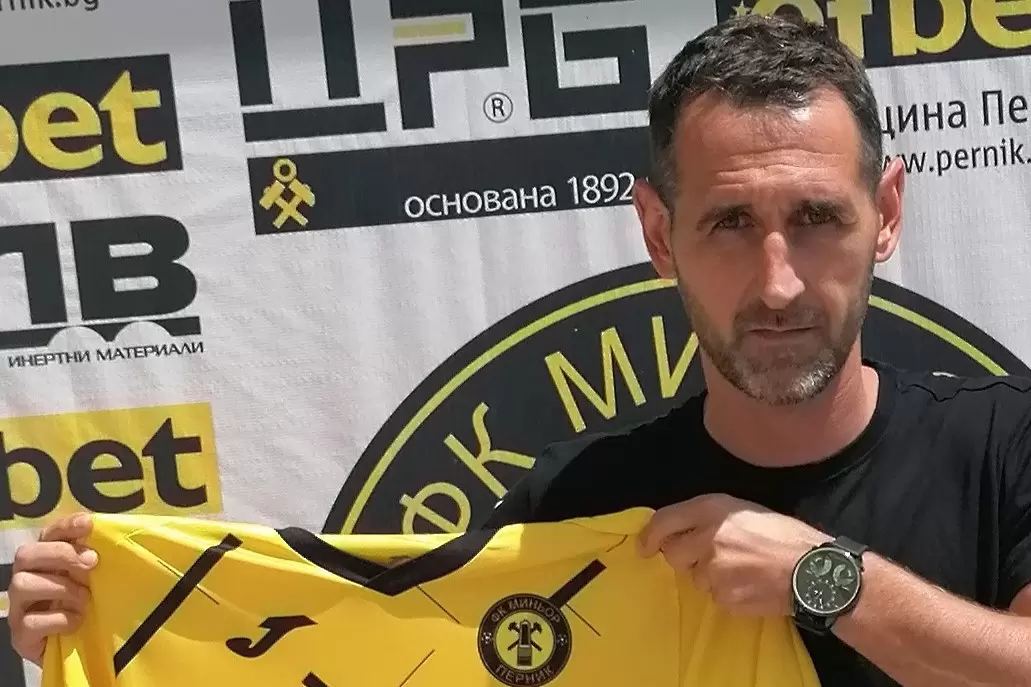 facebook.com/fk.minyor.pernik