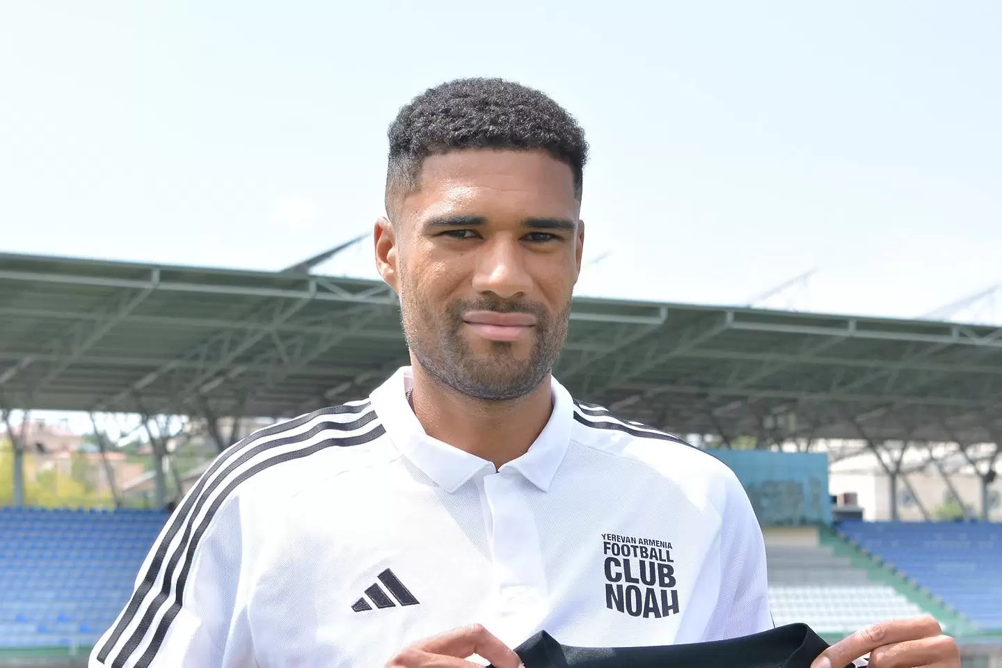 facebook.com/noah.footballclub