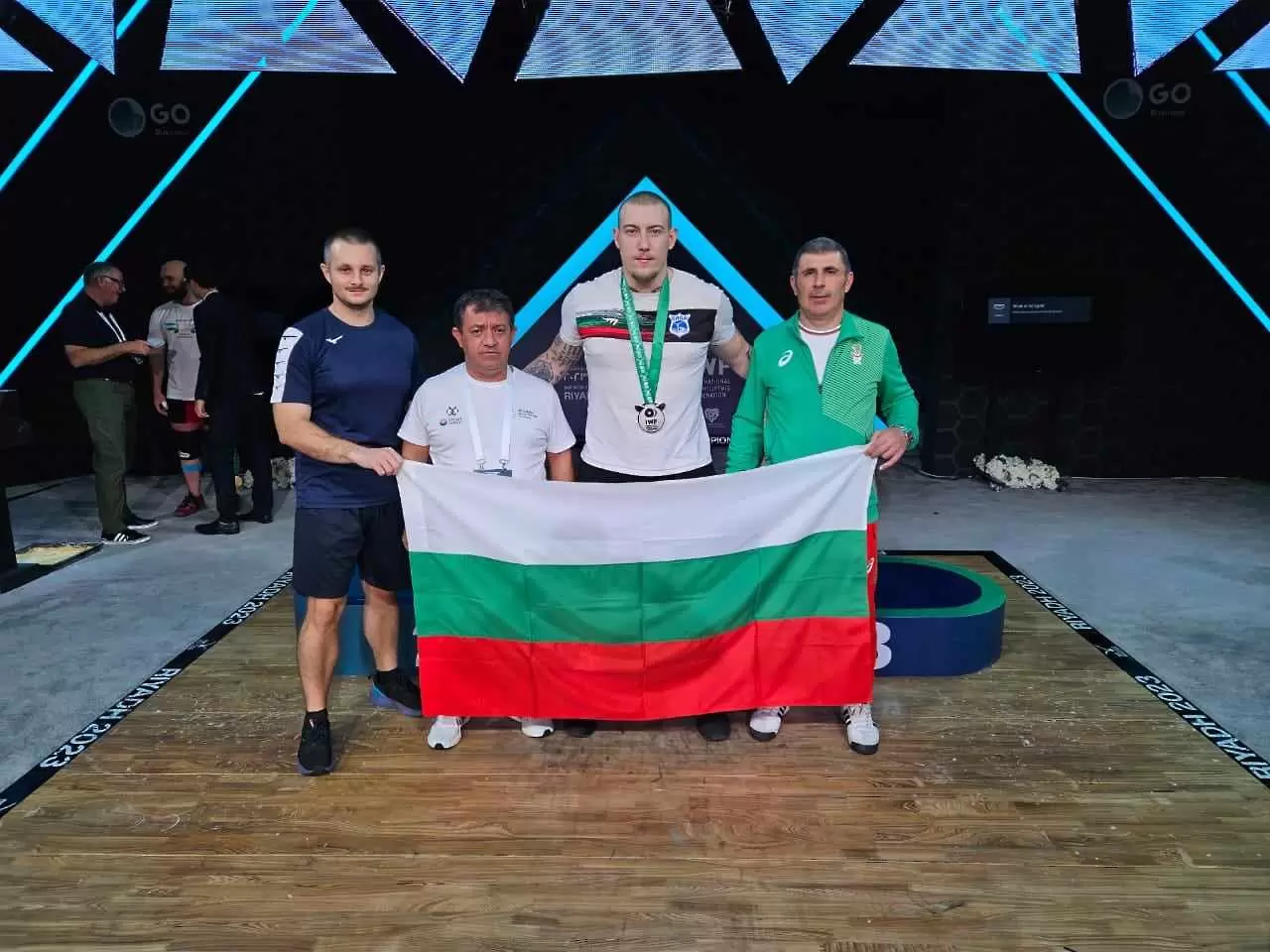 СНИМКИ: facebook.com/bulgariaweightlifting