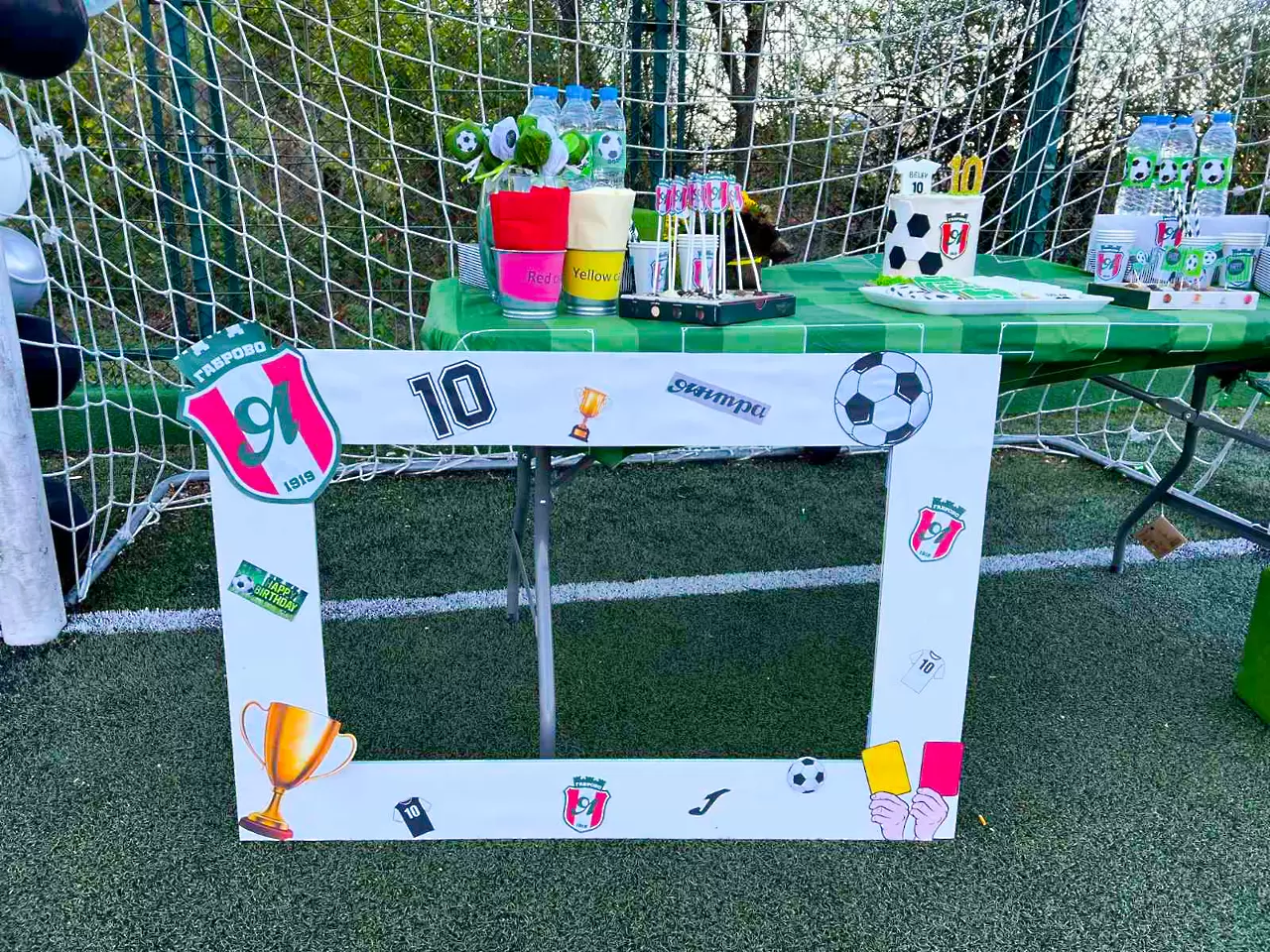 Вили Вуцов и играчи на Янтра се появиха на рождения ден на малък фен на отбора