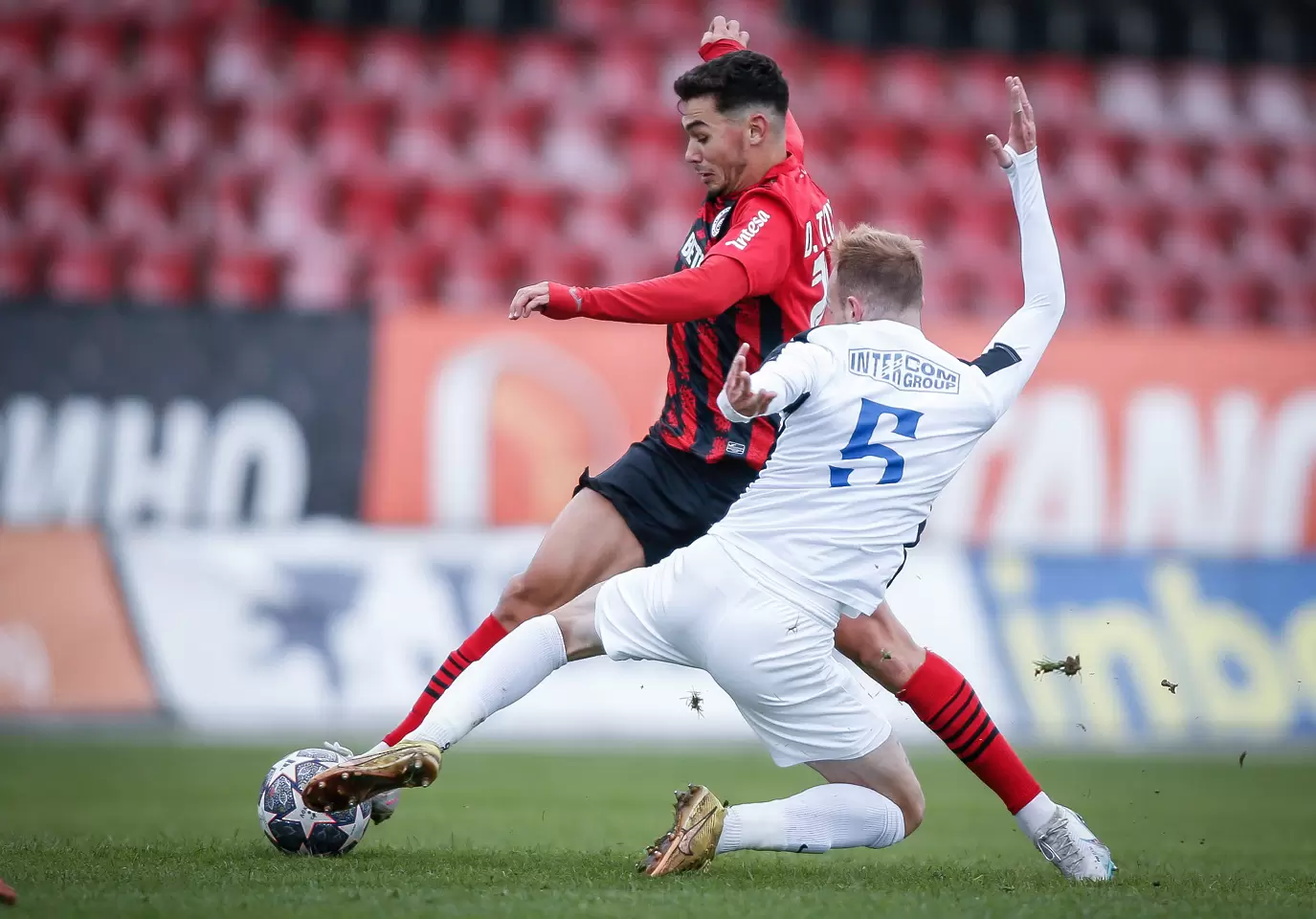 Три победи с продължения и една с дузпи за SESAME Купа на България