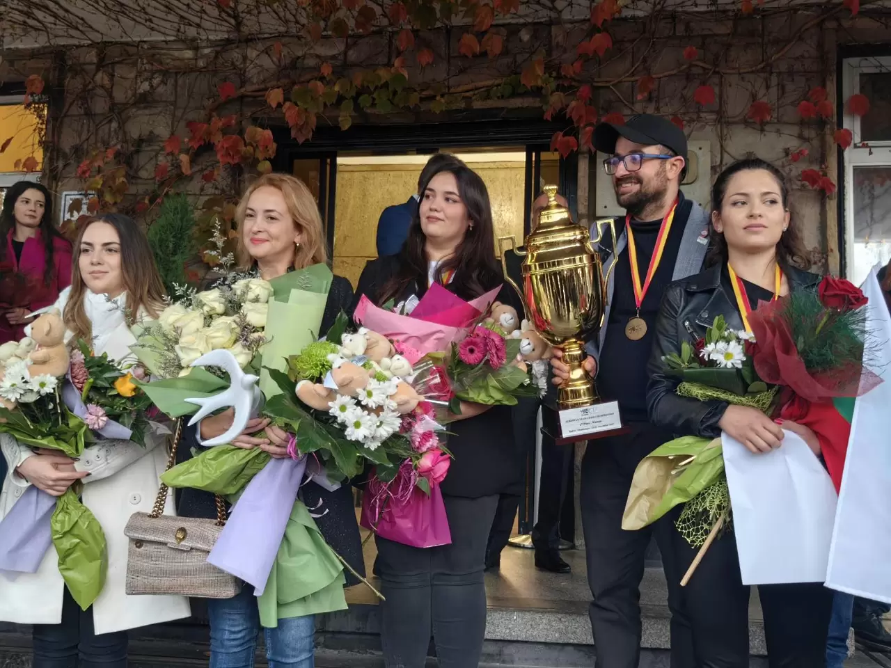 Златните шахматистки: Успяхме за кратко време да се сплотим като екип, като отбор (ВИДЕО)
