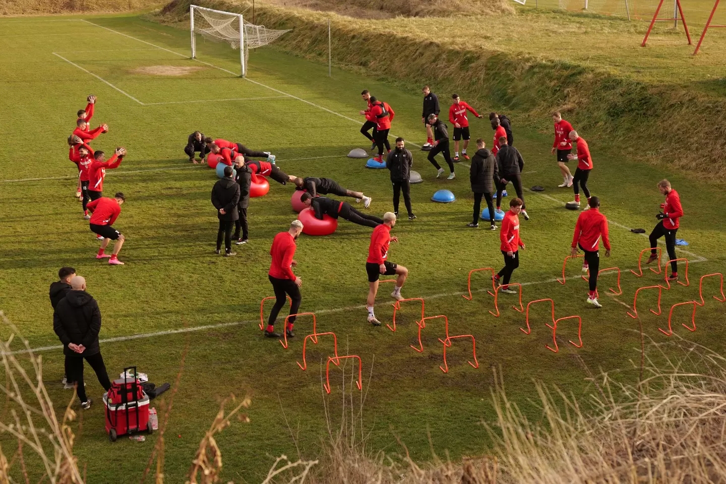 Капитанът на ЦСКА започна подготовка, само Бусато от латиносите тренира с „червените“