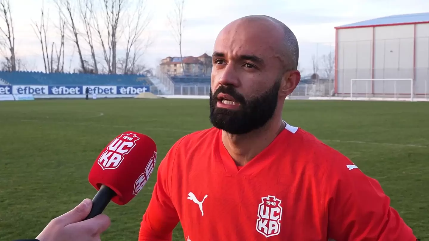 Джонатан: Искам да мога да изиграя 90 минути