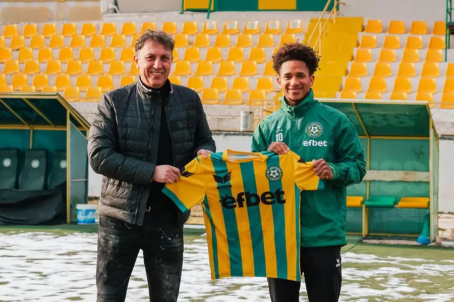 Добруджа обяви шестима нови и осем напуснали