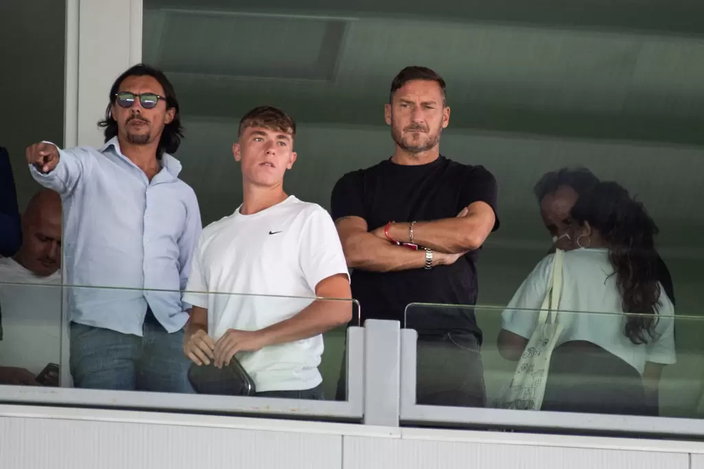 Синът на Франческо Тоти премина в Райо Валекано под наем