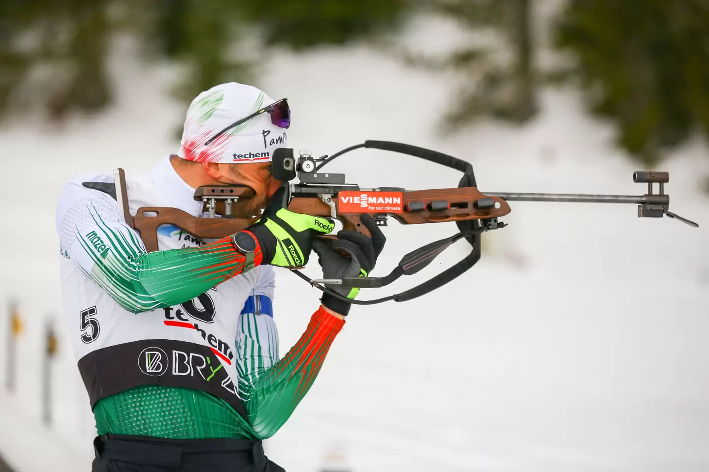 Владо Илиев с 24-о място в преследването от Европейското по биатлон