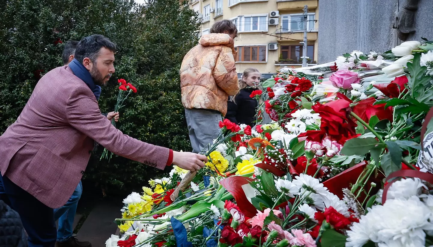 Ръководството на ЦСКА положи венец пред паметника на Васил Левски