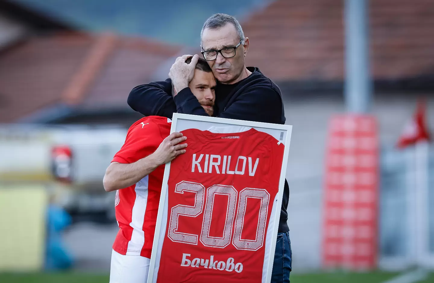 Радослав Кирилов бе награден за своя мач №200 / startphoto.bg