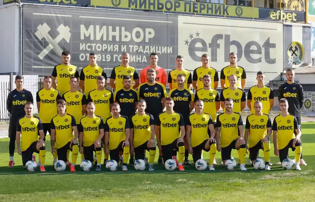 Виктор Райчев вярва, че мястото на Миньор е в Първа лига / minyor-pernik.bg