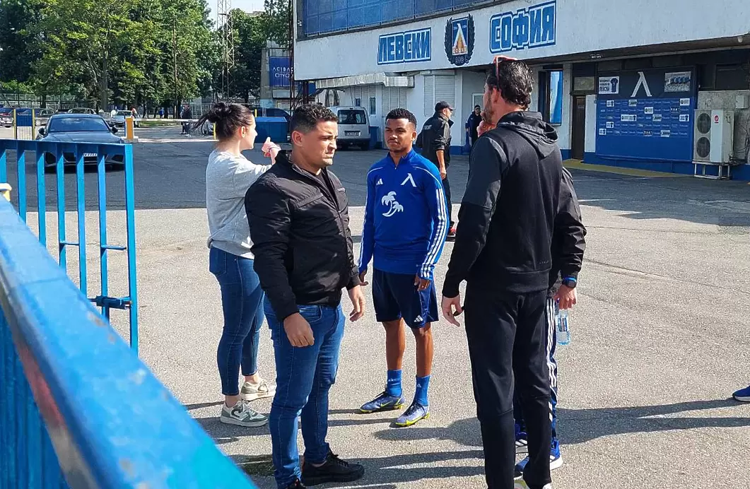 Майкон с първа тренировка за Левски / dsport.bg