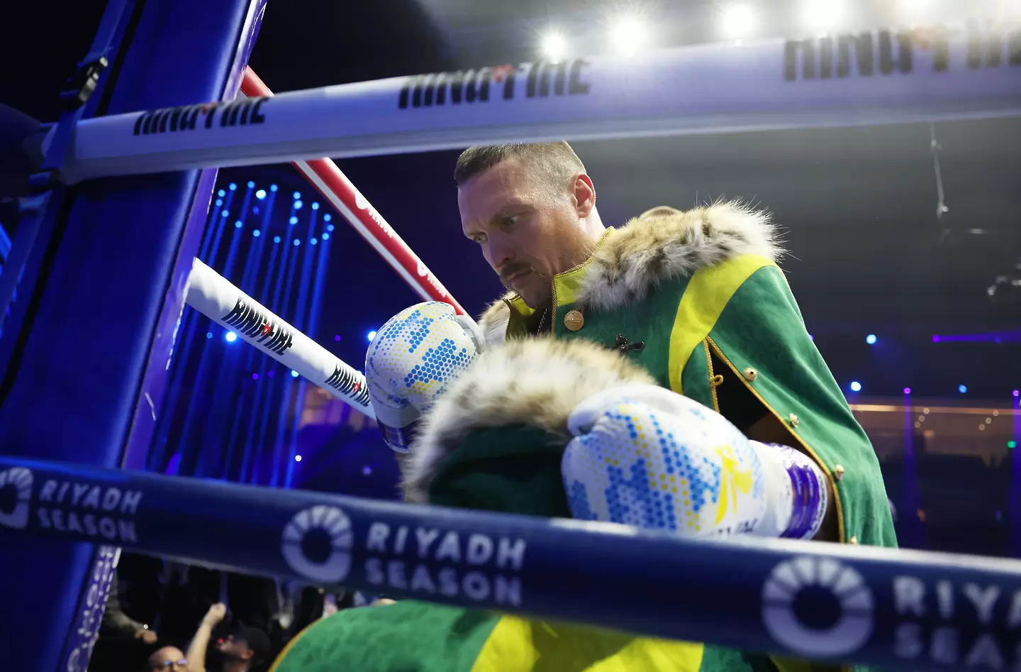 Зеленски поздрави Усик за победата над Фюри  / Getty Images