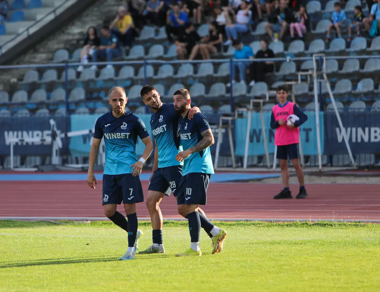 Дунав Русе обяви, че се разделя със 7 от своите футболисти / facebook.com/fcdunav