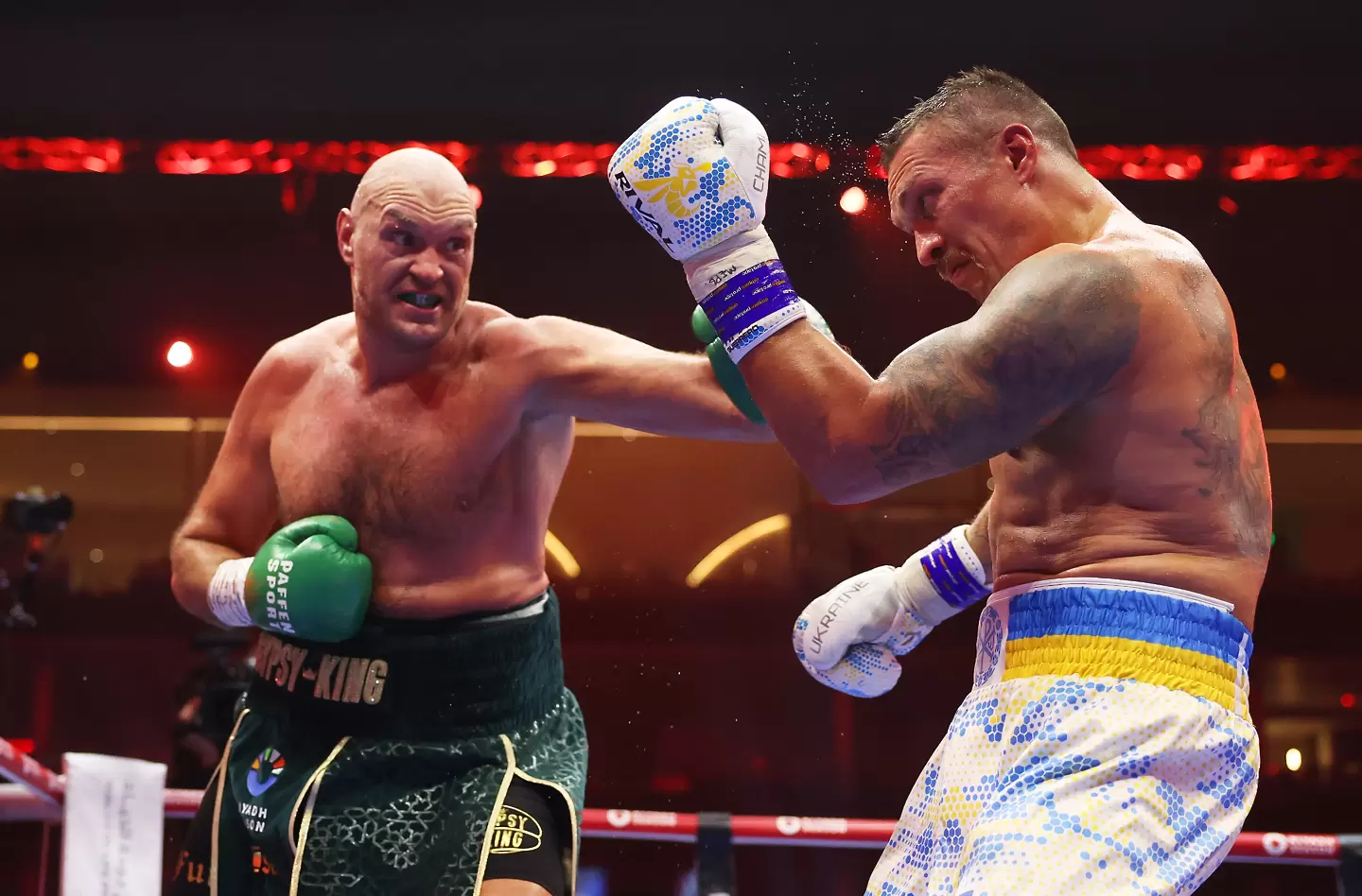 Олександър Усик и Тайсън Фюри / Getty Images