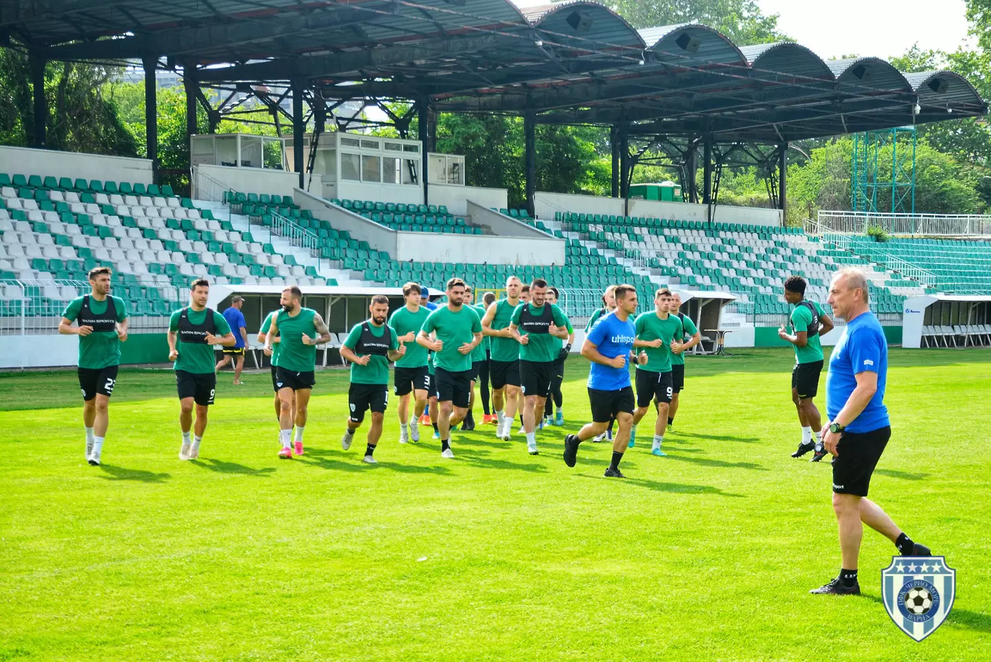 Черно море тренира / chernomorepfc.bg