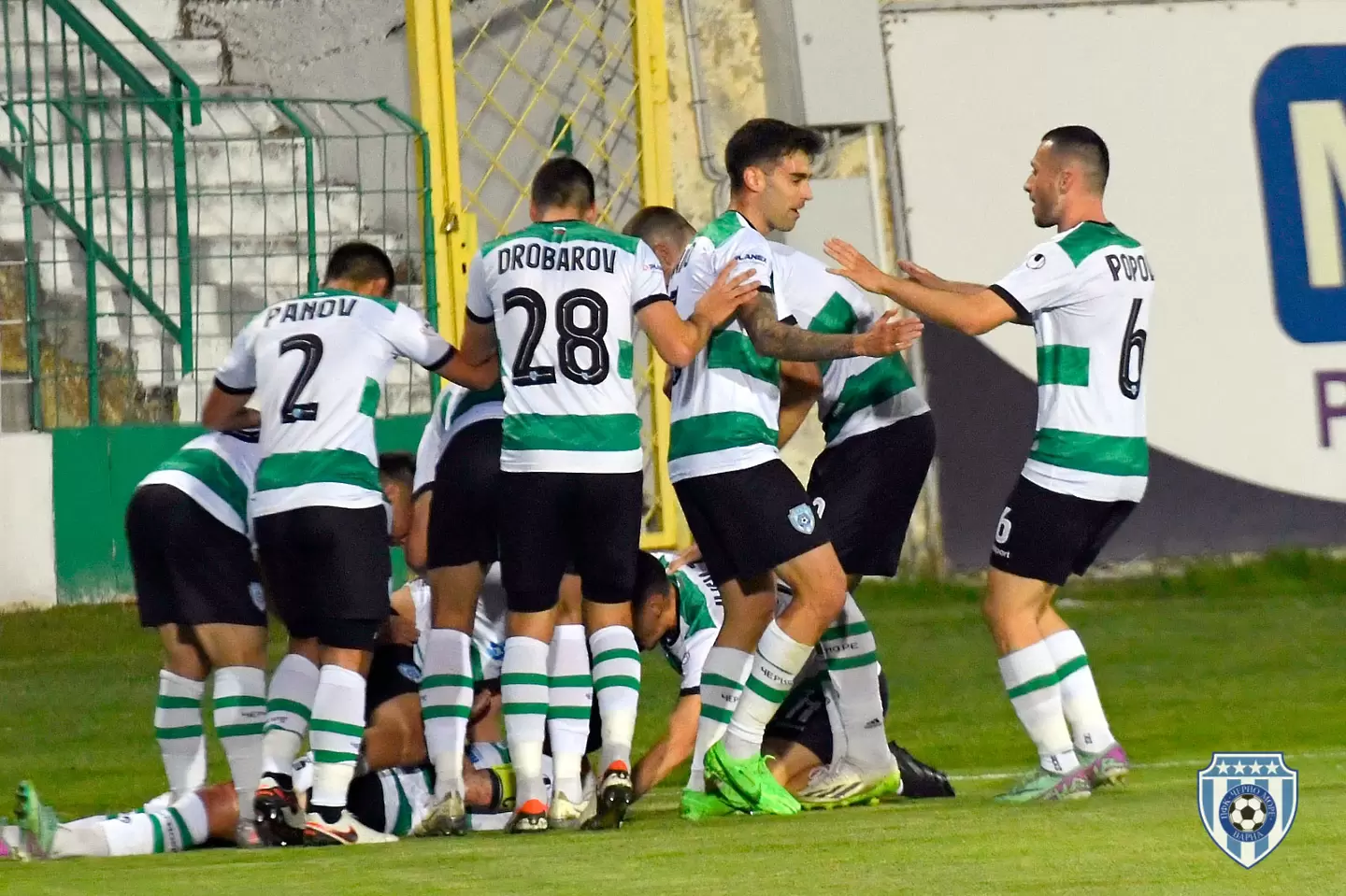 Черно море / chernomorepfc.bg