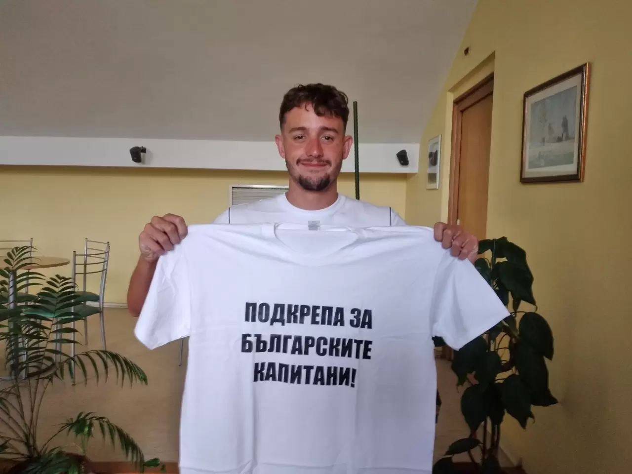 Националът по плуване Йордан Янчев: Подкрепа за българските капитани!
