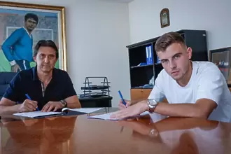 Левски удължи договора на свой юноша