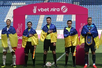 Куриоз: Днипро-1 има само двама играчи, но УЕФА още не го вади от Европа
