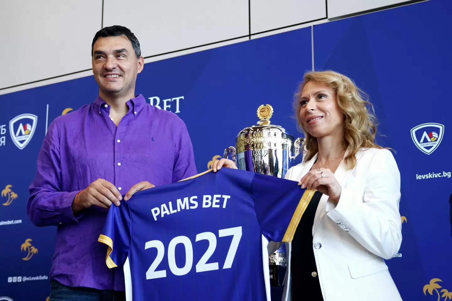 Palms Bet е новият партньор на волейболния Левски