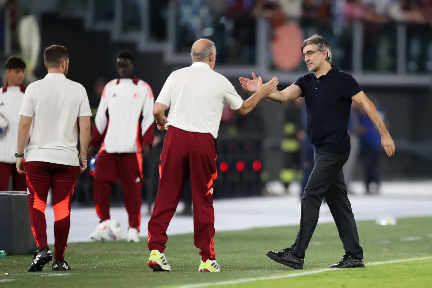 Иван Юрич в дебюта си за Рома / GettyImages