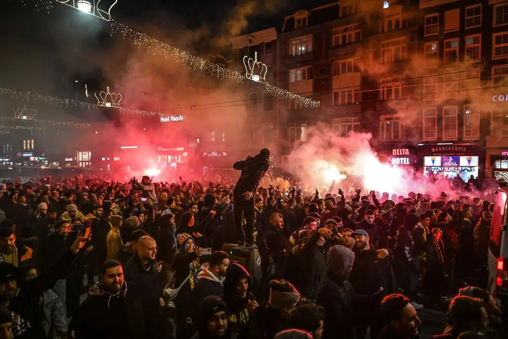 Фенове на Макаби Тел Авив в Амстердам / Getty Images 