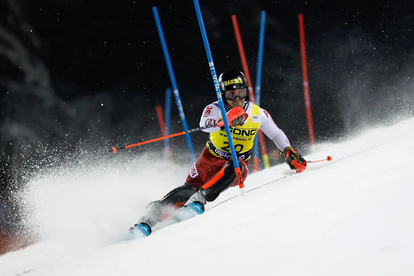 Алберт Попов / Getty Images