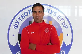 Живко Желев остава начело на Етър