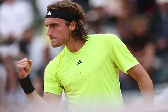 Циципас с отлично начало на Ролан Гарос