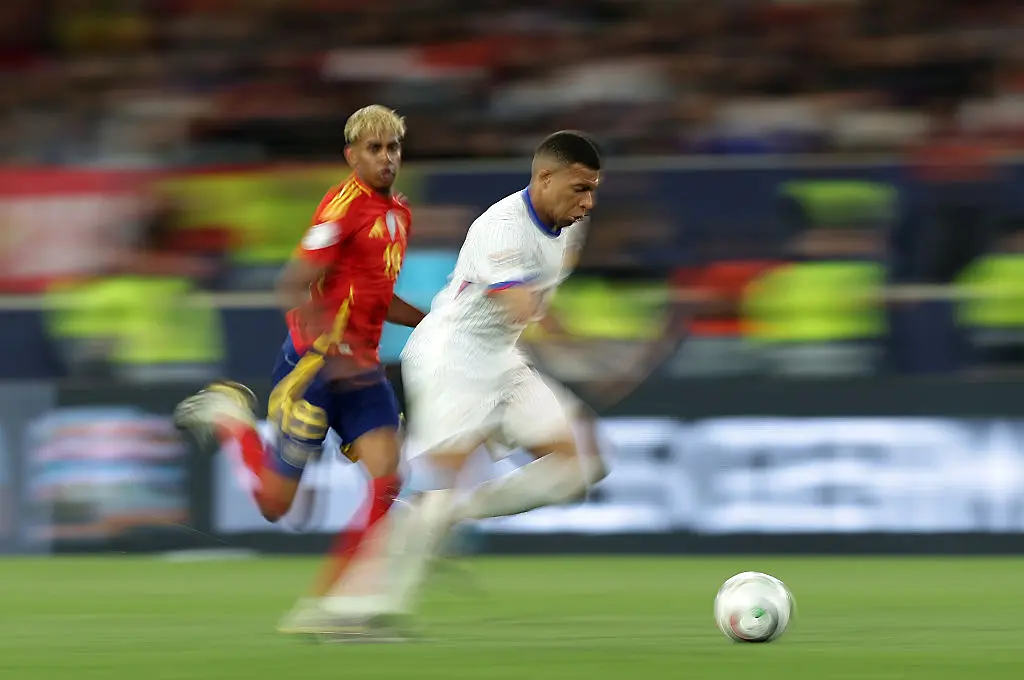 Килиан Мбапе и Ламин Ямал / Getty Images