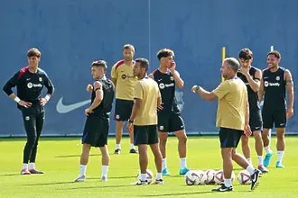 Ханзи Флик иска Тиаго обратно в Барселона 