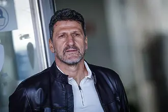 Филип Филипов избухна: ЦСКА се превръща в полицейски отбор, уволни ме собственикът, а не спуснатият „левскар“