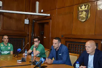 Екснационалът Станев за боеспособните волейболисти, химна и 350-те хиляди лева от Община Бургас (АУДИО)