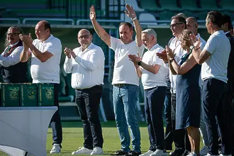 На живо: Лудогорец празнува 80 години с шоу мач (Съставите)