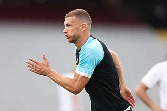 39-годишният Един Джеко се завърна в Серия А