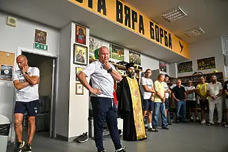 Легенди надъхаха Ботев Пловдив преди ЦСКА