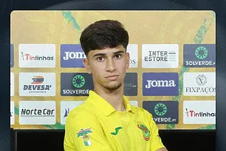 Крило с български корени има нов отбор в Португалия