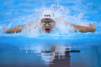 Извънземен Маршан счупи рекорда на 200 съчетано