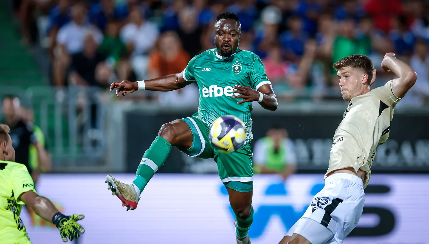 Бърнард Текпетей / startphoto.bg