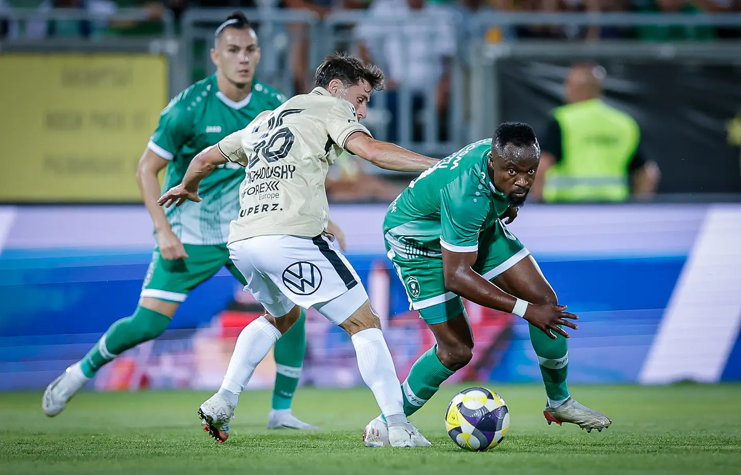 Бърнард Текпетей / startphoto.bg