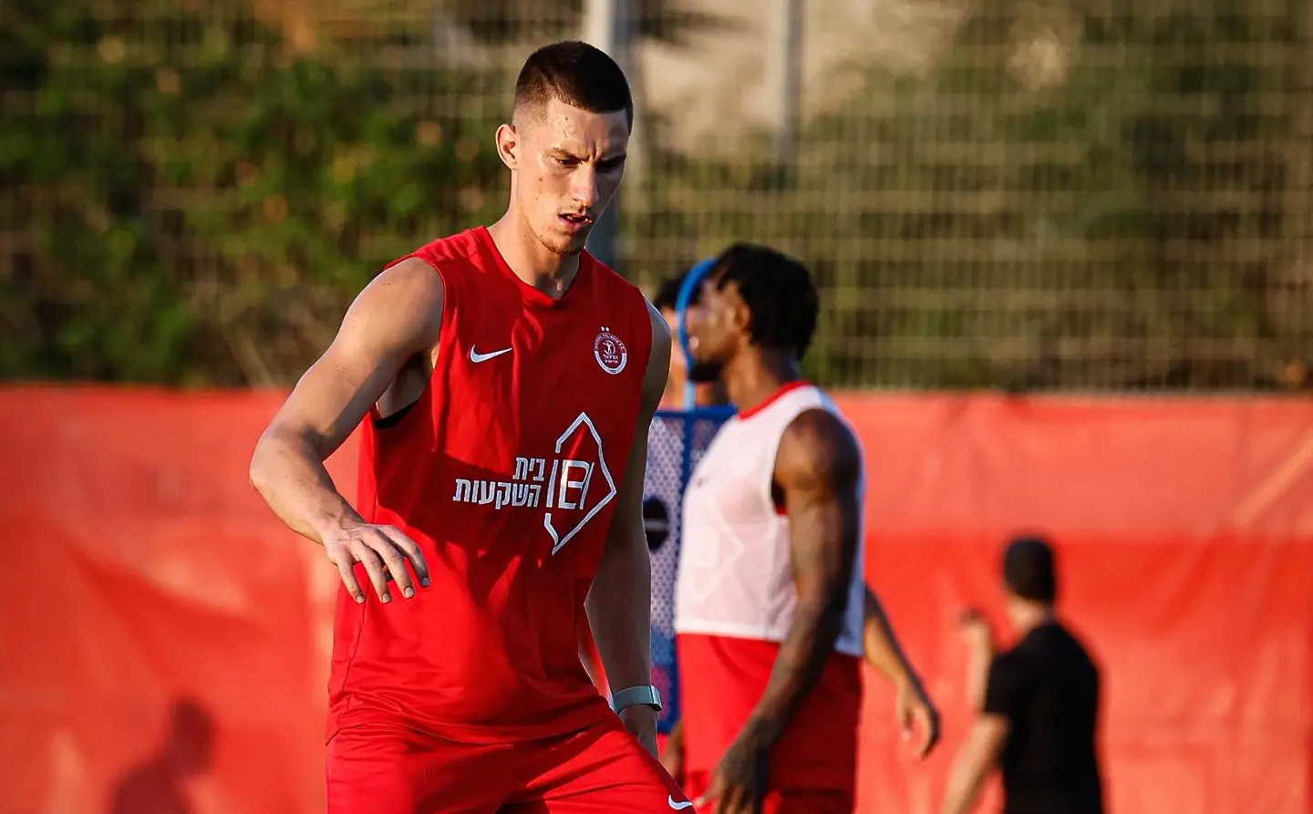 Андриан Краев / Facebook/Hapoel Tel Aviv FC - מועדון הכדורגל הפועל תל אביב