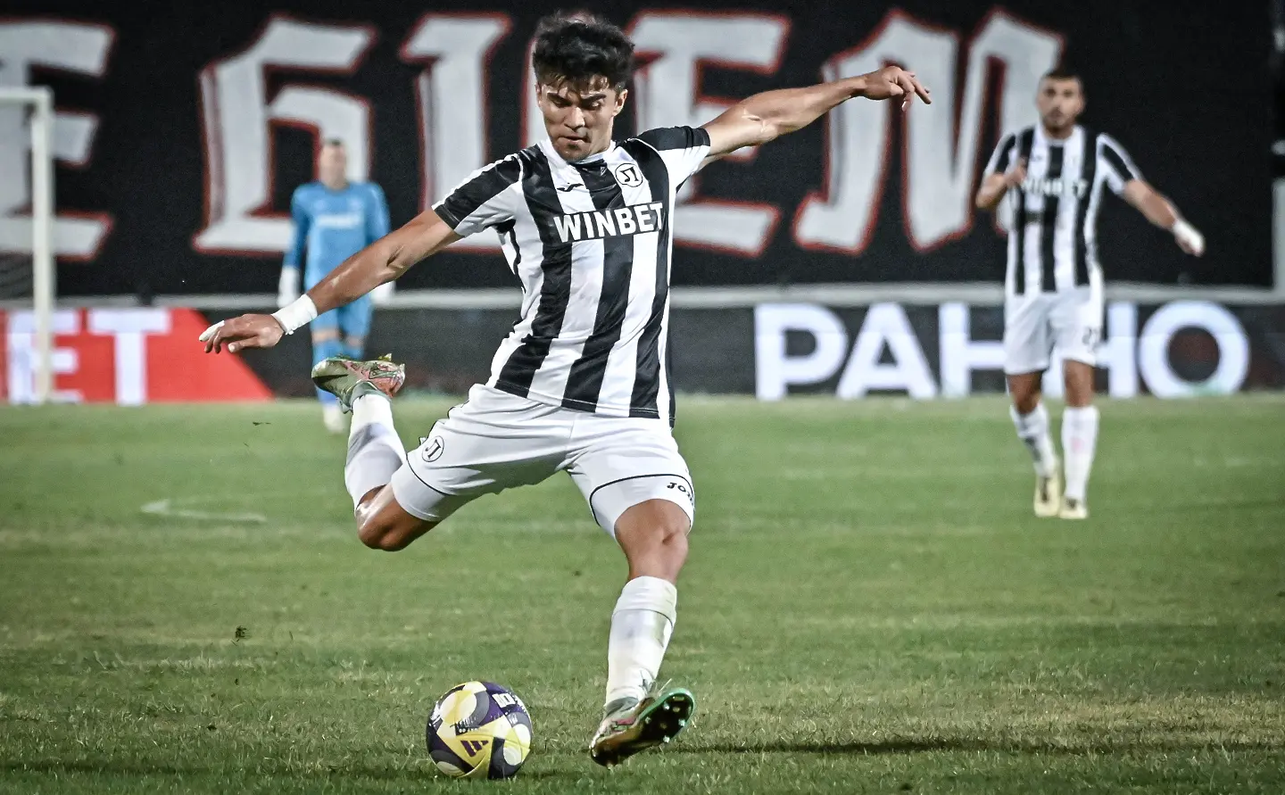 Адриан Кова / startphoto.bg 